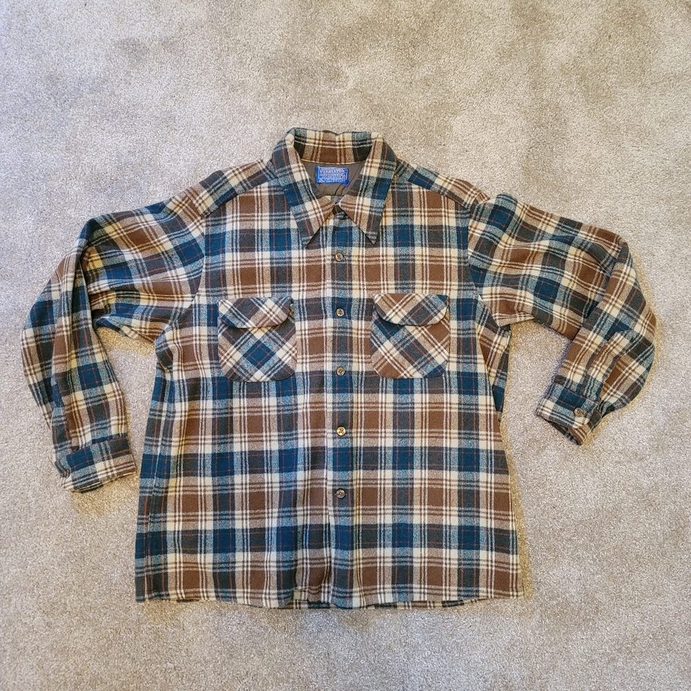 Late 60's Vintage Pendleton XL Wool Flannel